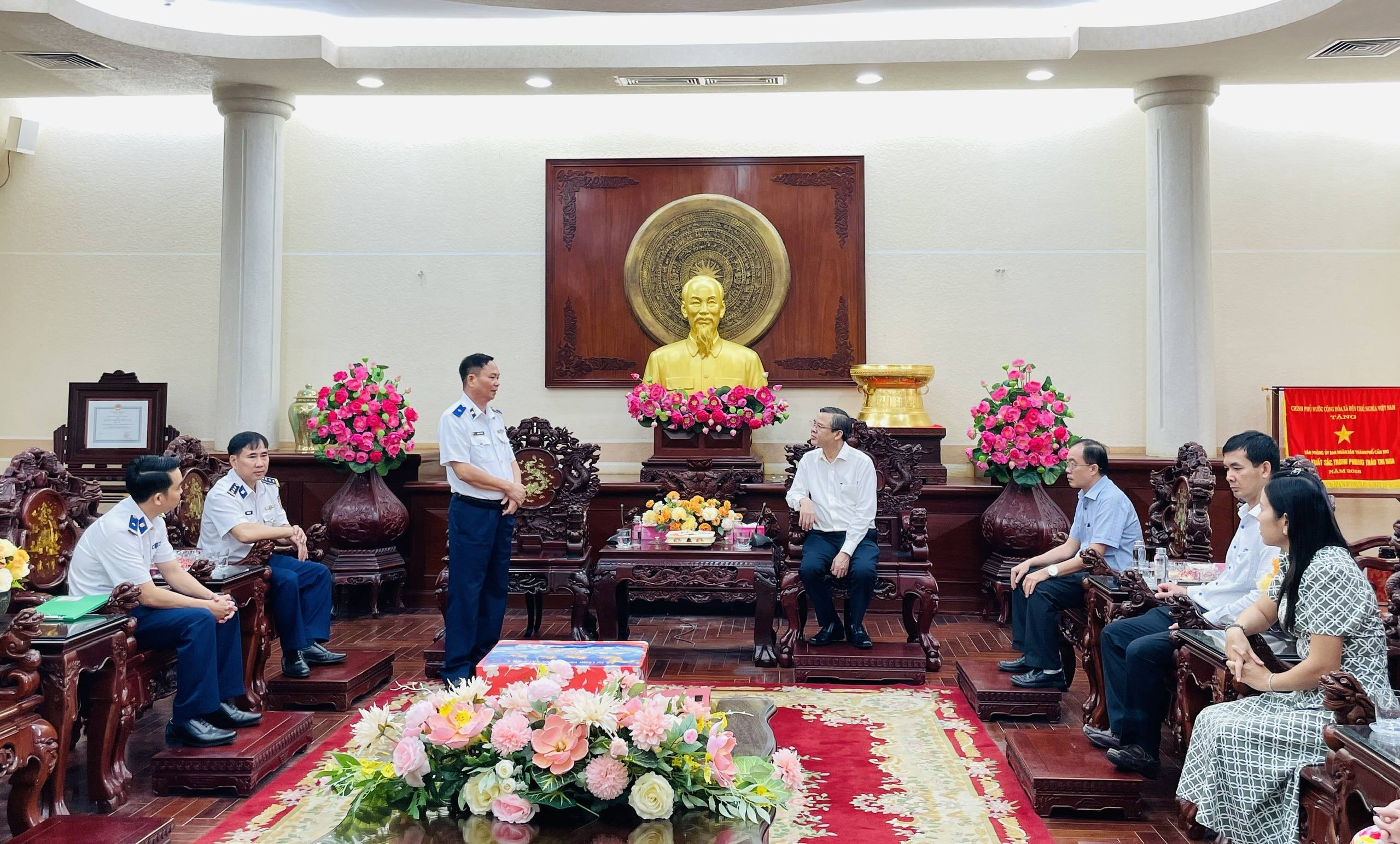 anh tin bai